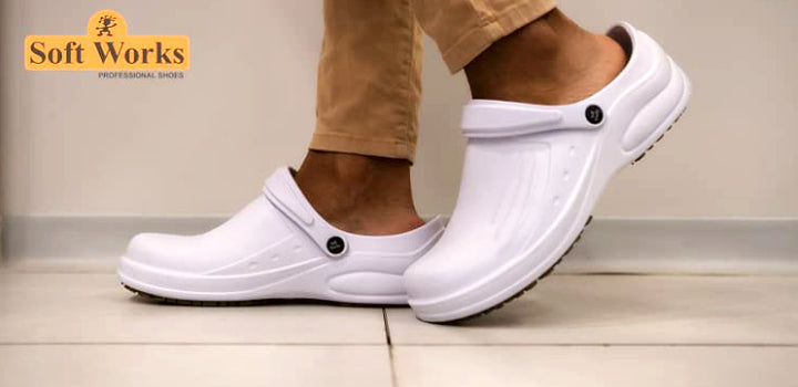 Ref. BB61 KITCHEN CLOGS WHITE.